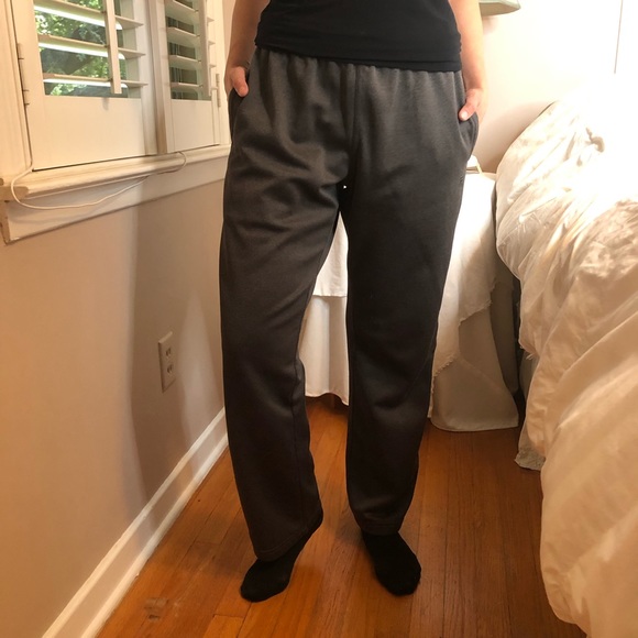 FILA Size S STRECHY Leggings Jeggings Gray Grey SOFT Lounging Travel Sweatpants - Picture 3 of 4